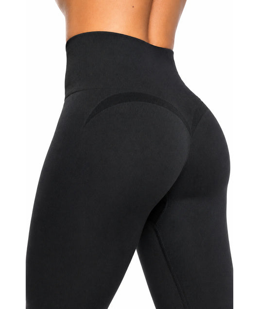 Gains Seamless Leggings by GYMSHARK