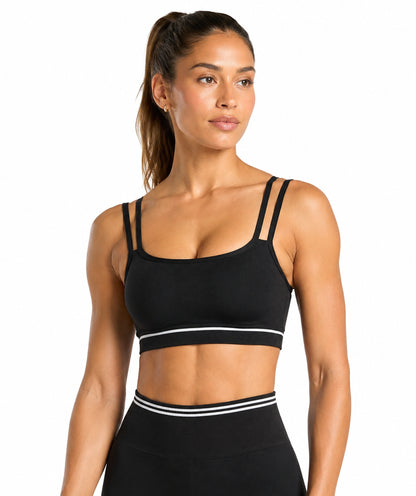 Contrast Seamless Sports Bra by GYMSHARK
