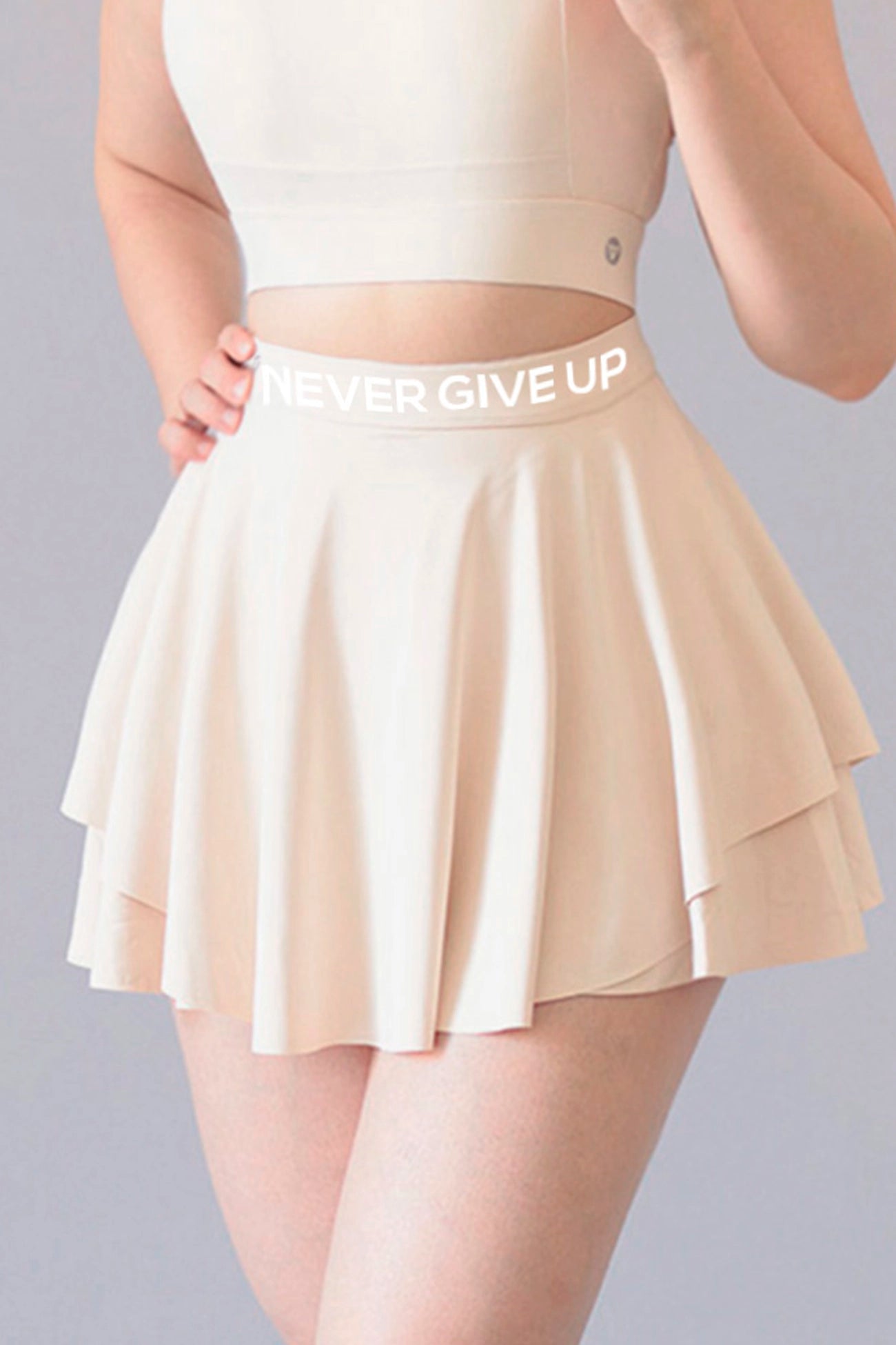 FaldaShort NEVER GIVE UP BEIGE by ELITE